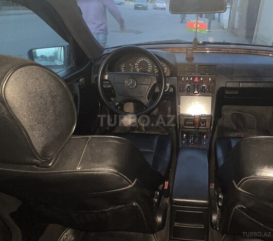 Mercedes C 230 1999, 388,595 km - 2.3 л - Sumqayıt