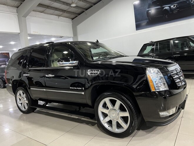 Cadillac Escalade-1