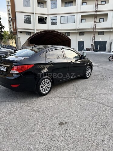 Hyundai Accent 2011, 240,000 km - 1.4 l - Bakı