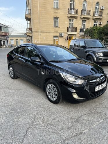 Hyundai Accent 2011, 240,000 km - 1.4 l - Bakı