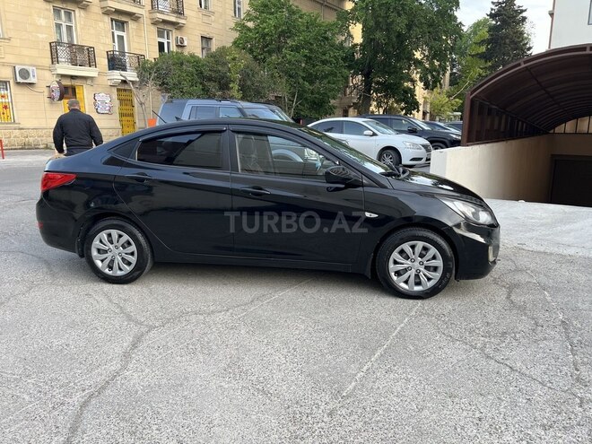 Hyundai Accent 2011, 240,000 km - 1.4 l - Bakı