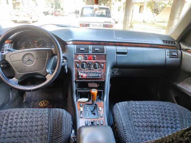 Mercedes E 290 1998, 325,000 km - 2.9 l - Gəncə