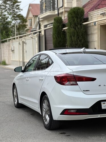 Hyundai Elantra 2019, 46,980 km - 2.0 l - Bakı