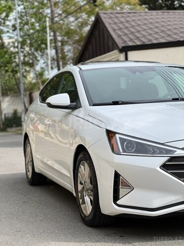 Hyundai Elantra 2019, 46,980 km - 2.0 l - Bakı