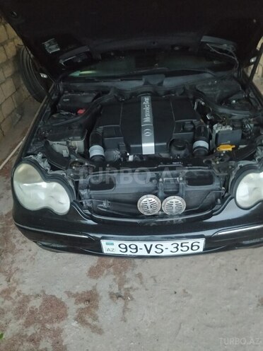 Mercedes C 240 2002, 234,000 km - 2.6 l - Bakı