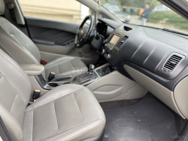 Kia Cerato 2015, 135,000 km - 2.0 l - Bakı