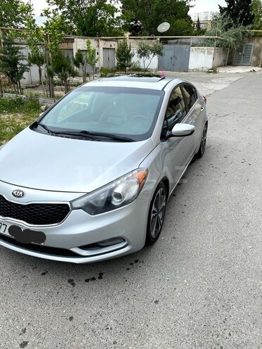 Kia Cerato 2015, 135,000 km - 2.0 l - Bakı