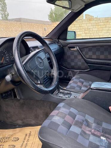 Mercedes C 200 1994, 189,000 km - 2.0 l - Bakı