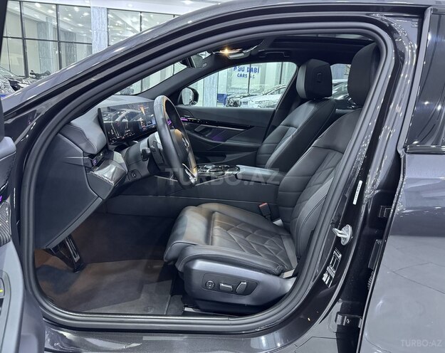 BMW 520 2023, 34,500 km - 2.0 l - Bakı