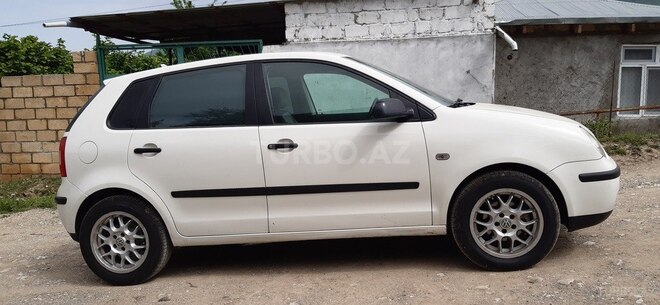 Volkswagen Polo 2002, 180,756 km - 1.4 l - Goranboy
