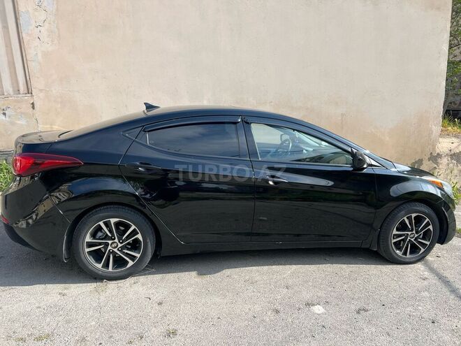 Hyundai Elantra 2015, 275,000 km - 1.8 л - Bakı