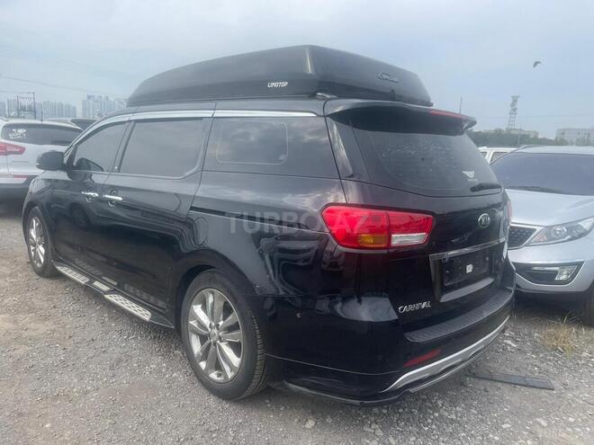 Kia Carnival 2016, 250,000 km - 2.2 l - Bakı