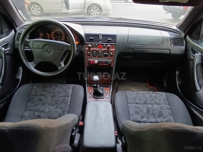 Mercedes C 220 d 1999, 246,500 km - 2.2 l - Ağdam