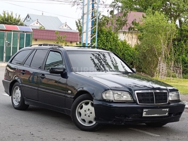 Mercedes C 220 d 1999, 246,500 km - 2.2 l - Ağdam
