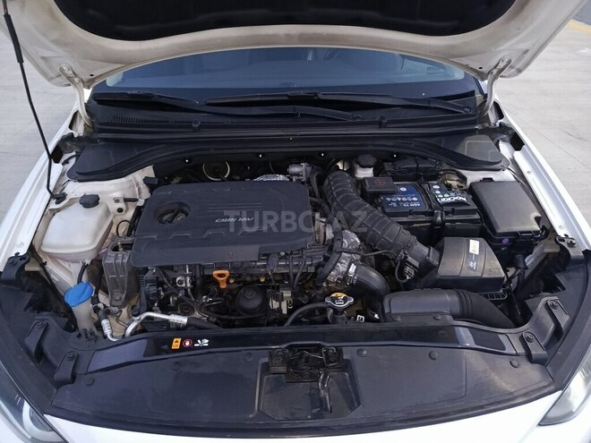 Hyundai Elantra 2015, 200,300 km - 1.6 l - Bakı