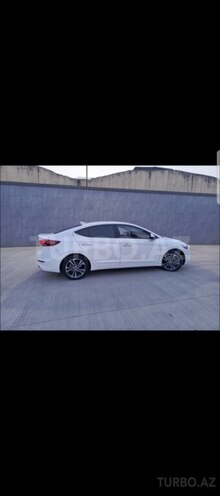 Hyundai Elantra 2015, 200,300 km - 1.6 l - Bakı