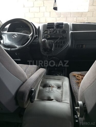 Mercedes Vito 112 2000, 99,999 km - 2.2 л - Salyan