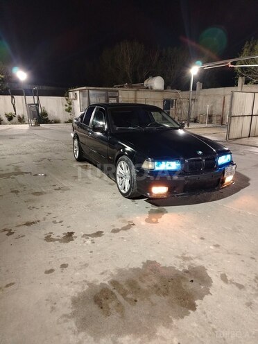 BMW 320 1992, 420,000 km - 2.0 l - Sumqayıt