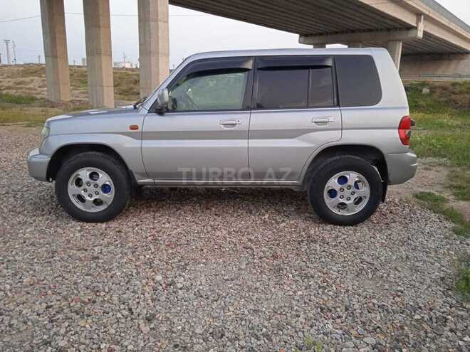 Mitsubishi Pajero io 1999, 250,000 km - 2.0 l - Bakı