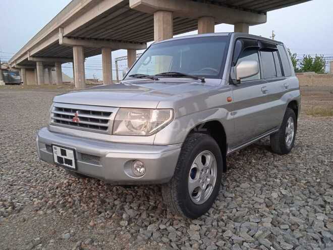 Mitsubishi Pajero io 1999, 250,000 km - 2.0 l - Bakı
