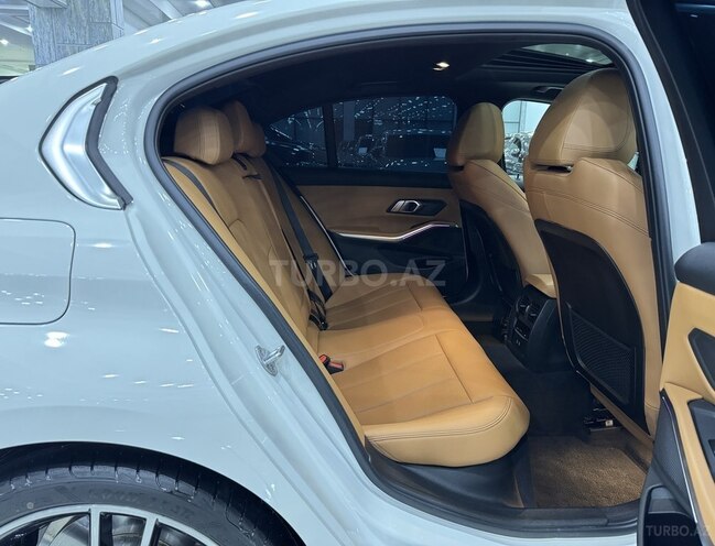 BMW 330e 2022, 17,600 km - 2.0 l - Bakı