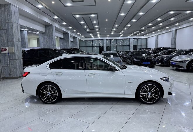 BMW 330e 2022, 17,600 km - 2.0 l - Bakı