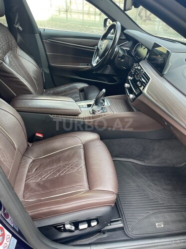 BMW 520 2017, 215,000 km - 2.0 l - Bakı
