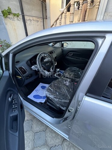 Kia Rio 2016, 164,000 km - 1.6 l - Bakı
