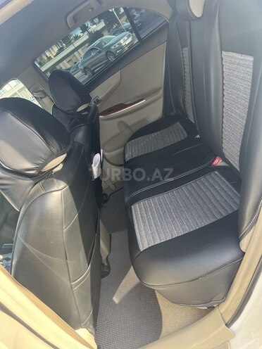 Toyota Corolla 2010, 137,000 km - 1.8 l - Bakı