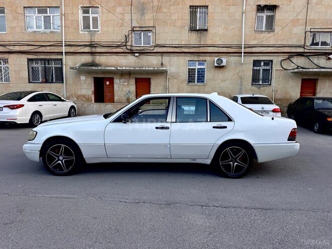 Mercedes S 320 1994, 321,568 km - 3.2 l - Bakı