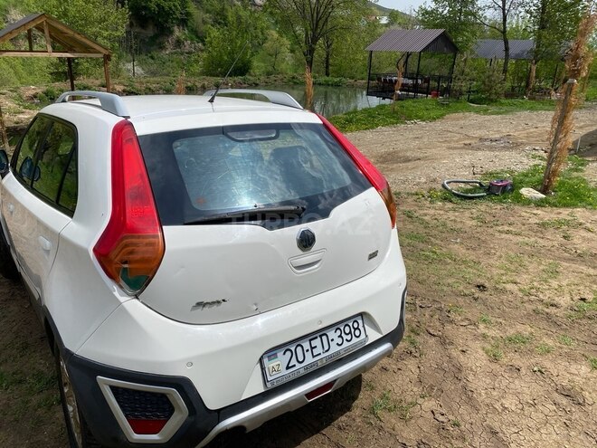 MG 3 2011, 287,000 km - 1.5 l - Gədəbəy