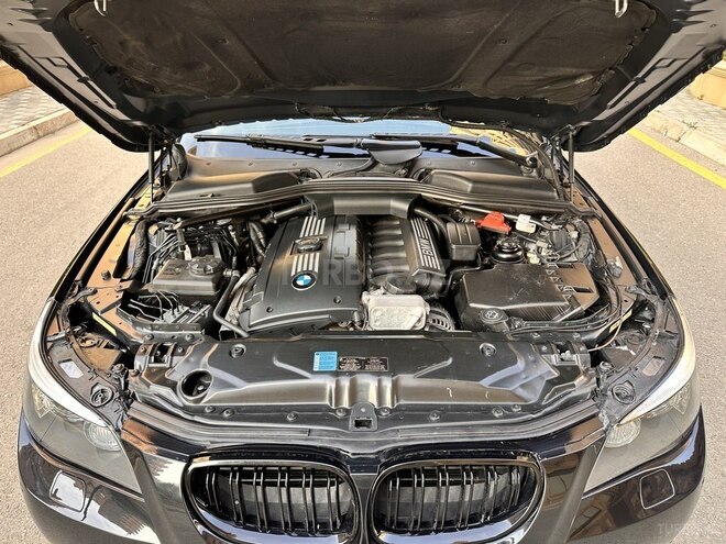 BMW 530 2009, 261,000 km - 3.0 л - Bakı