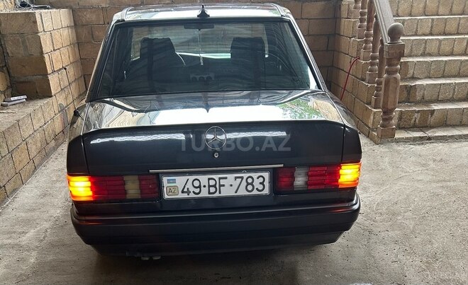 Mercedes 190 1990, 320,000 km - 2.5 l - Şamaxı