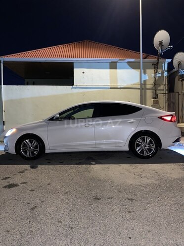 Hyundai Elantra 2019, 203,000 km - 2.0 l - Bakı