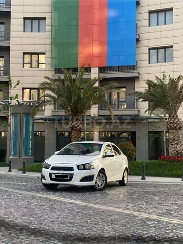 Chevrolet Aveo-1