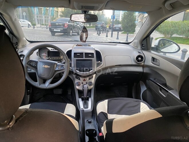 Chevrolet Aveo-9