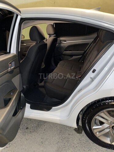 Hyundai Elantra 2019, 203,000 km - 2.0 l - Bakı