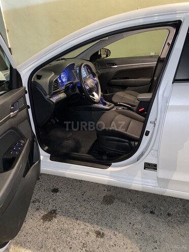 Hyundai Elantra 2019, 203,000 km - 2.0 l - Bakı