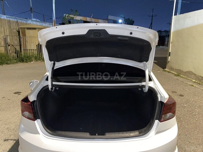 Hyundai Elantra 2019, 203,000 km - 2.0 l - Bakı