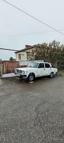 LADA (VAZ) 2107 2007, 76,000 km - 1.6 l - Quba