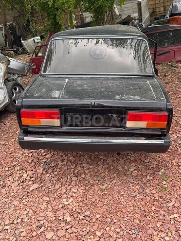 LADA (VAZ) 2107 2010, 82,345 km - 1.6 l - Salyan