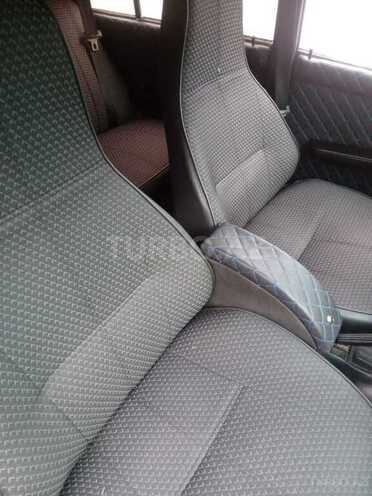 LADA (VAZ) 2107 2010, 82,000 km - 1.6 л - Yardımlı