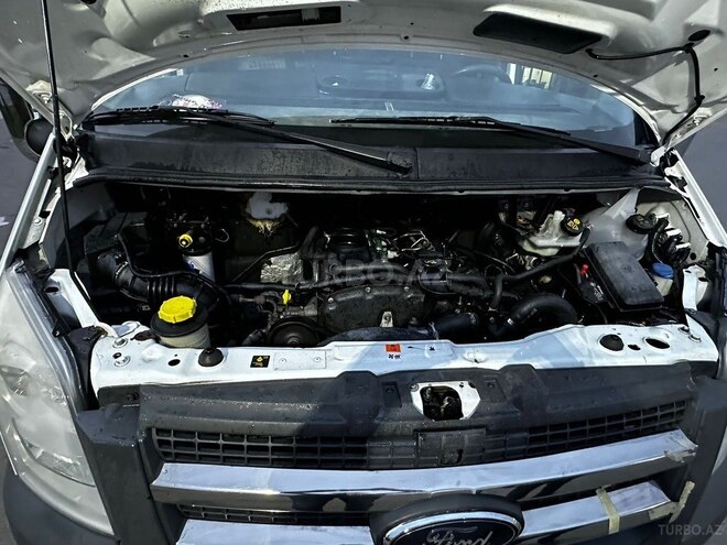 Ford Transit 2010, 209,000 km - 2.4 л - Bakı