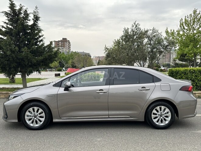 Toyota Corolla 2023, 16,000 km - 1.8 l - Bakı