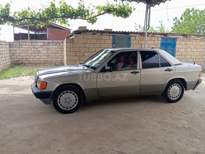 Mercedes 190 1992, 200,000 km - 2.0 l - Bakı