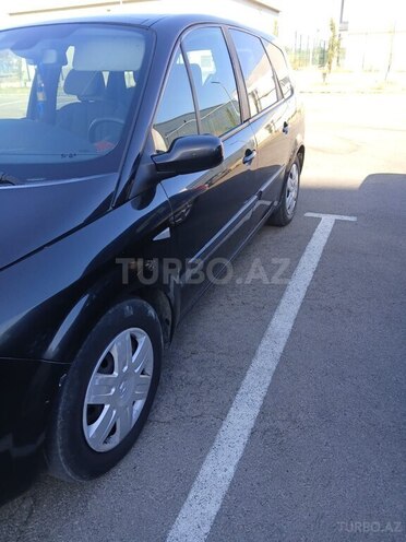 Renault Grand Scenic 2006, 285,000 km - 1.5 l - Quba