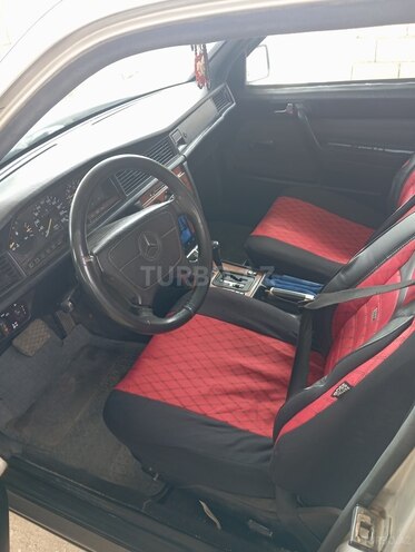 Mercedes 190 1992, 200,000 km - 2.0 l - Bakı