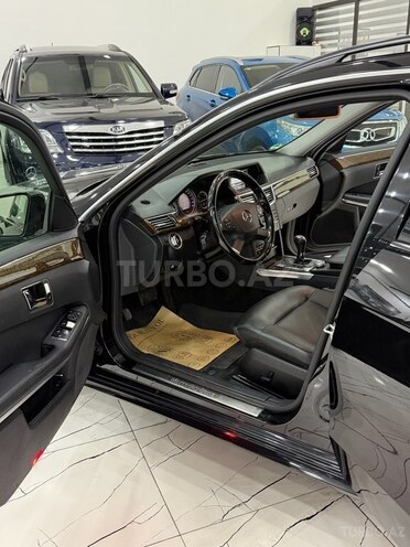 Mercedes E 220 d 2009, 238,000 km - 2.2 l - Sumqayıt