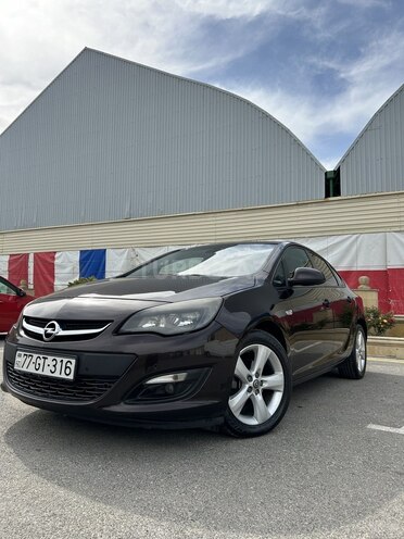 Opel Astra 2015, 187,000 km - 1.6 л - Bakı