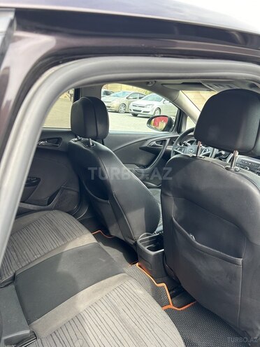 Opel Astra 2015, 187,000 km - 1.6 л - Bakı